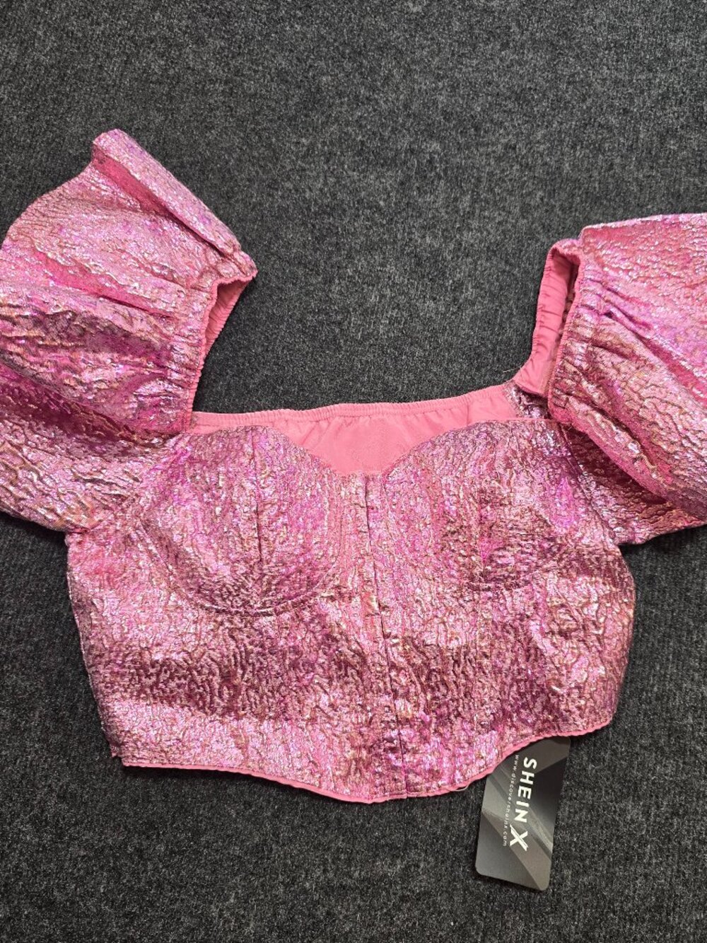 SHEIN X Pink Puff Sleeve Cropped Top Women’s Medium NWT Shiny Textured Bustier S
